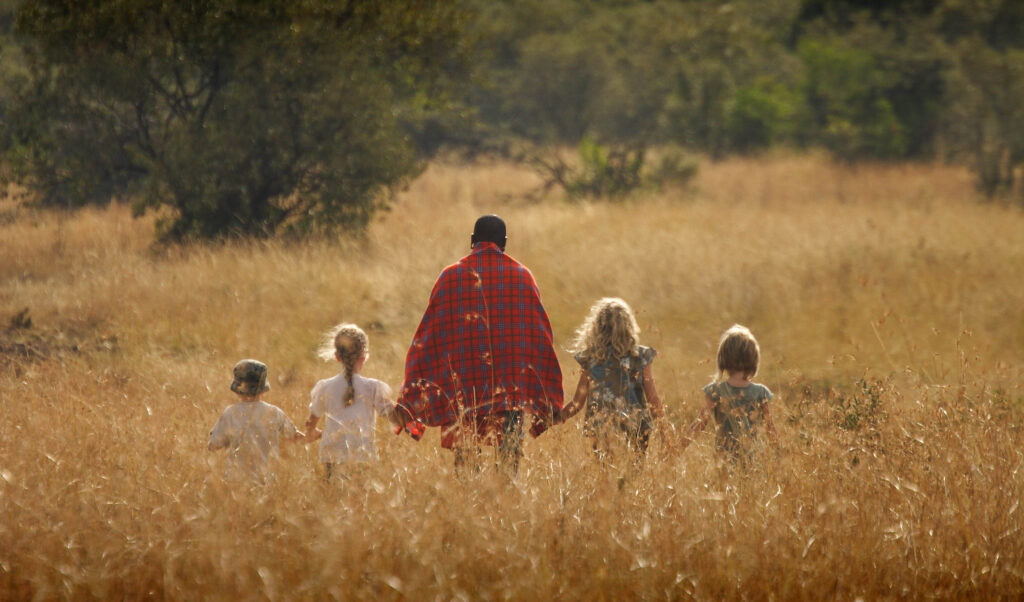 walking safari with kids mara 