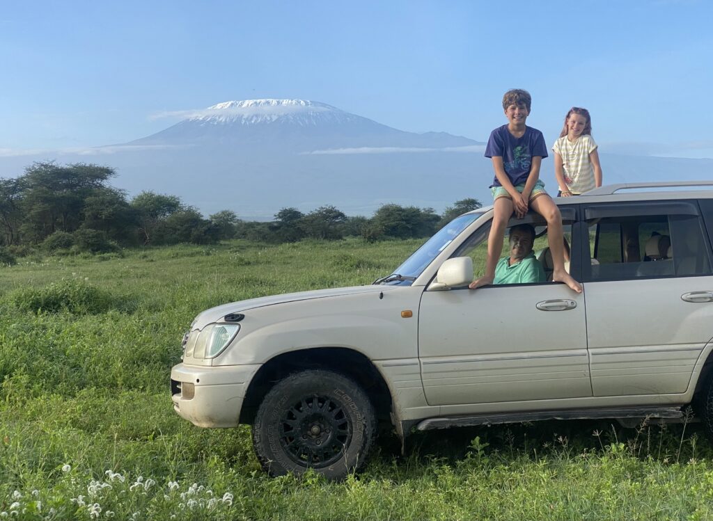 A The journey to the coast via Amboseli ()